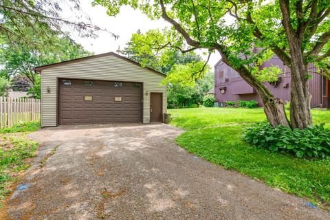 Tiny photo for 389 Pine Grove Avenue, Gurnee, IL 60031 (MLS # 12460366)