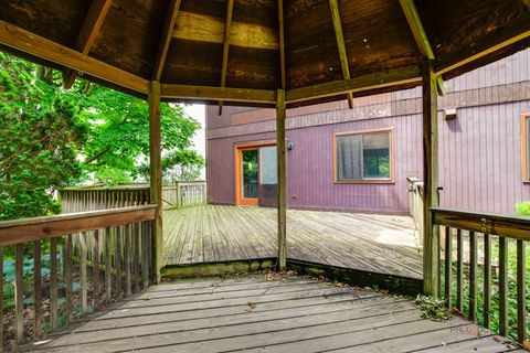 Tiny photo for 389 Pine Grove Avenue, Gurnee, IL 60031 (MLS # 12460366)
