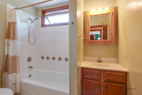 Tiny photo for 389 Pine Grove Avenue, Gurnee, IL 60031 (MLS # 12460366)