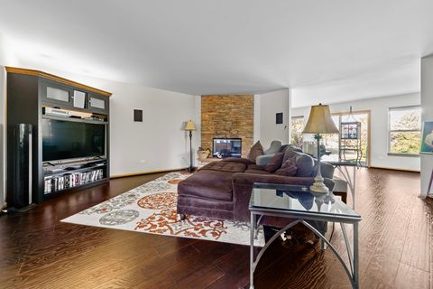 Tiny photo for 1018 Butterfield Circle E, Shorewood, IL 60404 (MLS # 12500494)