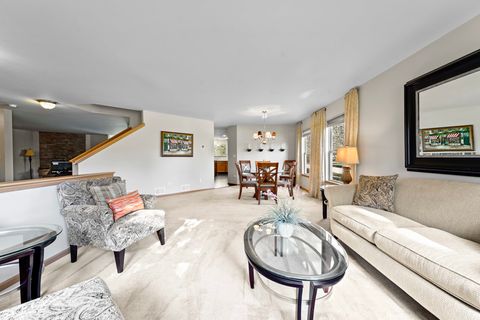 Tiny photo for 1018 Butterfield Circle E, Shorewood, IL 60404 (MLS # 12500494)