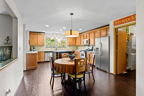 Tiny photo for 1018 Butterfield Circle E, Shorewood, IL 60404 (MLS # 12500494)