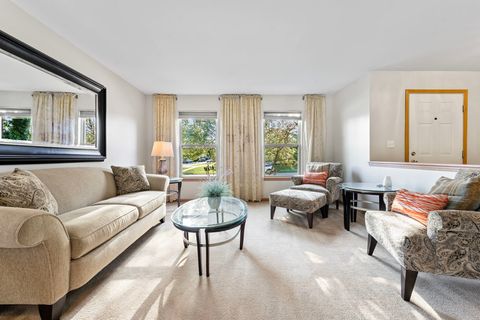 Tiny photo for 1018 Butterfield Circle E, Shorewood, IL 60404 (MLS # 12500494)