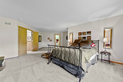 Tiny photo for 1018 Butterfield Circle E, Shorewood, IL 60404 (MLS # 12500494)