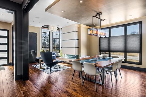 Tiny photo for 6505 N Knox Avenue, Lincolnwood, IL 60645 (MLS # 12408141)