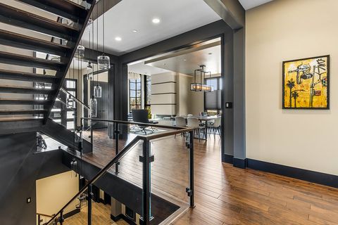 Tiny photo for 6505 N Knox Avenue, Lincolnwood, IL 60645 (MLS # 12408141)