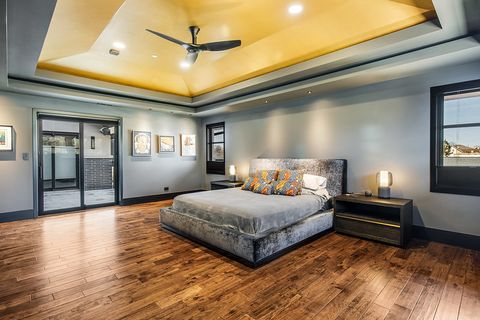 Tiny photo for 6505 N Knox Avenue, Lincolnwood, IL 60645 (MLS # 12408141)