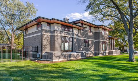 Tiny photo for 6505 N Knox Avenue, Lincolnwood, IL 60645 (MLS # 12408141)