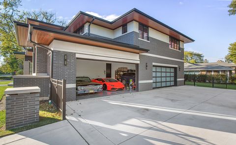 Tiny photo for 6505 N Knox Avenue, Lincolnwood, IL 60645 (MLS # 12408141)