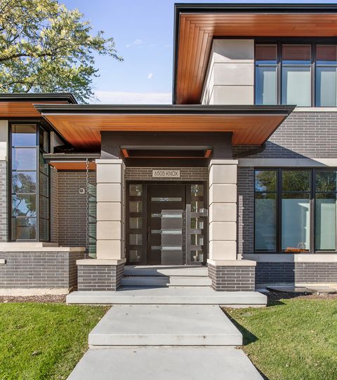 Tiny photo for 6505 N Knox Avenue, Lincolnwood, IL 60645 (MLS # 12408141)