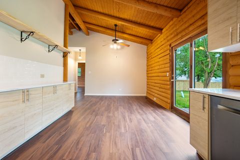 Tiny photo for 189 E 34th Street, Steger, IL 60475 (MLS # 12385563)