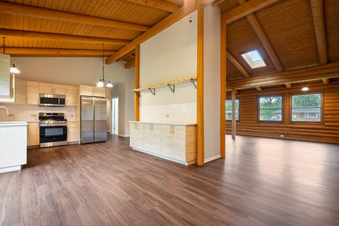 Tiny photo for 189 E 34th Street, Steger, IL 60475 (MLS # 12385563)