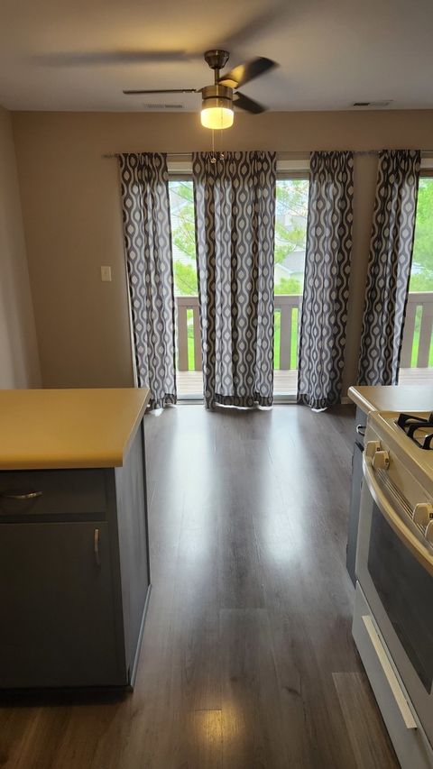 Tiny photo for 324 Mulberry Court #C2, Bartlett, IL 60103 (MLS # 12634045)