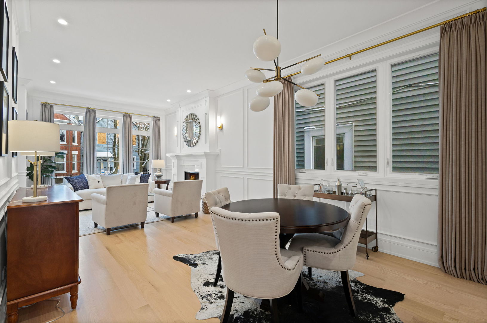 1718 N Artesian Street