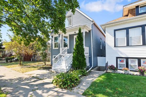 Tiny photo for 1336 Grove Avenue, Berwyn, IL 60402 (MLS # 12526567)