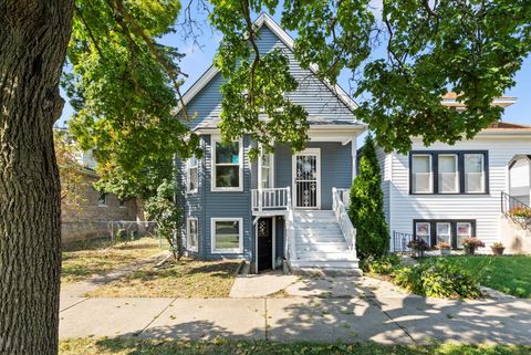 Tiny photo for 1336 Grove Avenue, Berwyn, IL 60402 (MLS # 12526567)