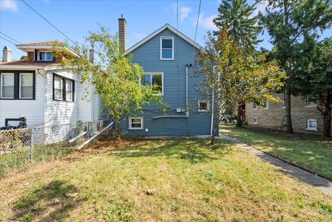 Tiny photo for 1336 Grove Avenue, Berwyn, IL 60402 (MLS # 12526567)