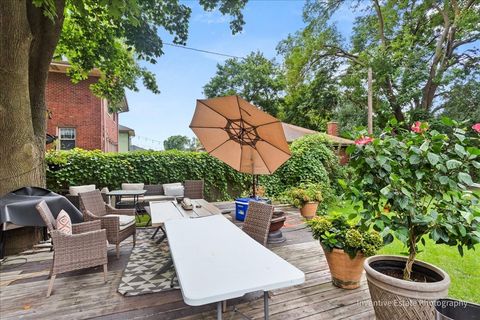 Tiny photo for 430 S La Grange Road, La Grange, IL 60525 (MLS # 12472527)