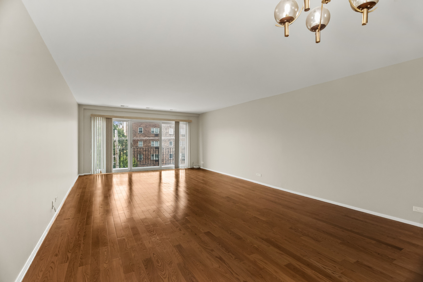 211 Elgin Avenue 4H