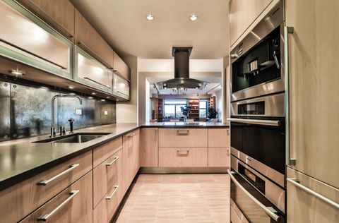 Tiny photo for 2100 N Lincoln Park West #4DN, Chicago, IL 60614 (MLS # 12410874)