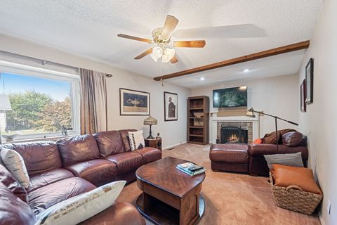 Tiny photo for 700 N 8th Avenue, Kankakee, IL 60901 (MLS # 12490172)