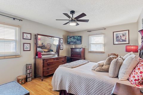 Tiny photo for 700 N 8th Avenue, Kankakee, IL 60901 (MLS # 12490172)