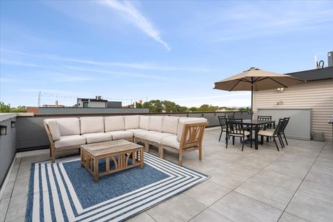 Tiny photo for 3004 W Lyndale Street #3W, Chicago, IL 60647 (MLS # 12554332)