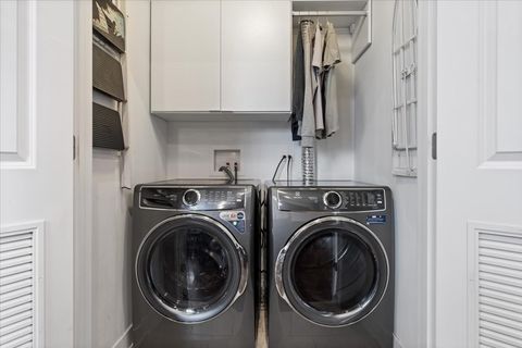 Tiny photo for 3004 W Lyndale Street #3W, Chicago, IL 60647 (MLS # 12554332)