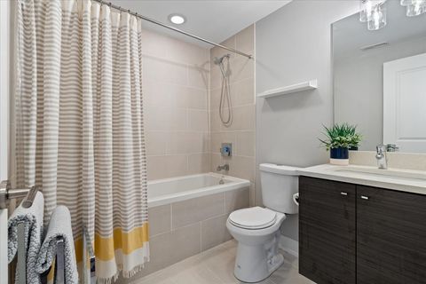 Tiny photo for 3004 W Lyndale Street #3W, Chicago, IL 60647 (MLS # 12554332)