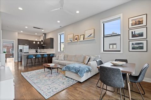 Tiny photo for 3004 W Lyndale Street #3W, Chicago, IL 60647 (MLS # 12554332)