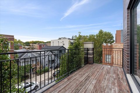 Tiny photo for 3004 W Lyndale Street #3W, Chicago, IL 60647 (MLS # 12554332)