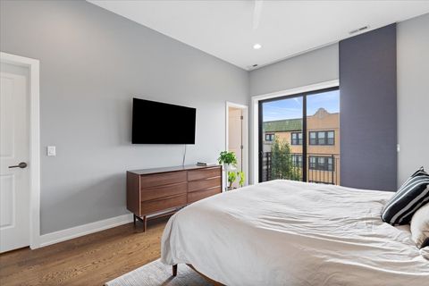 Tiny photo for 3004 W Lyndale Street #3W, Chicago, IL 60647 (MLS # 12554332)