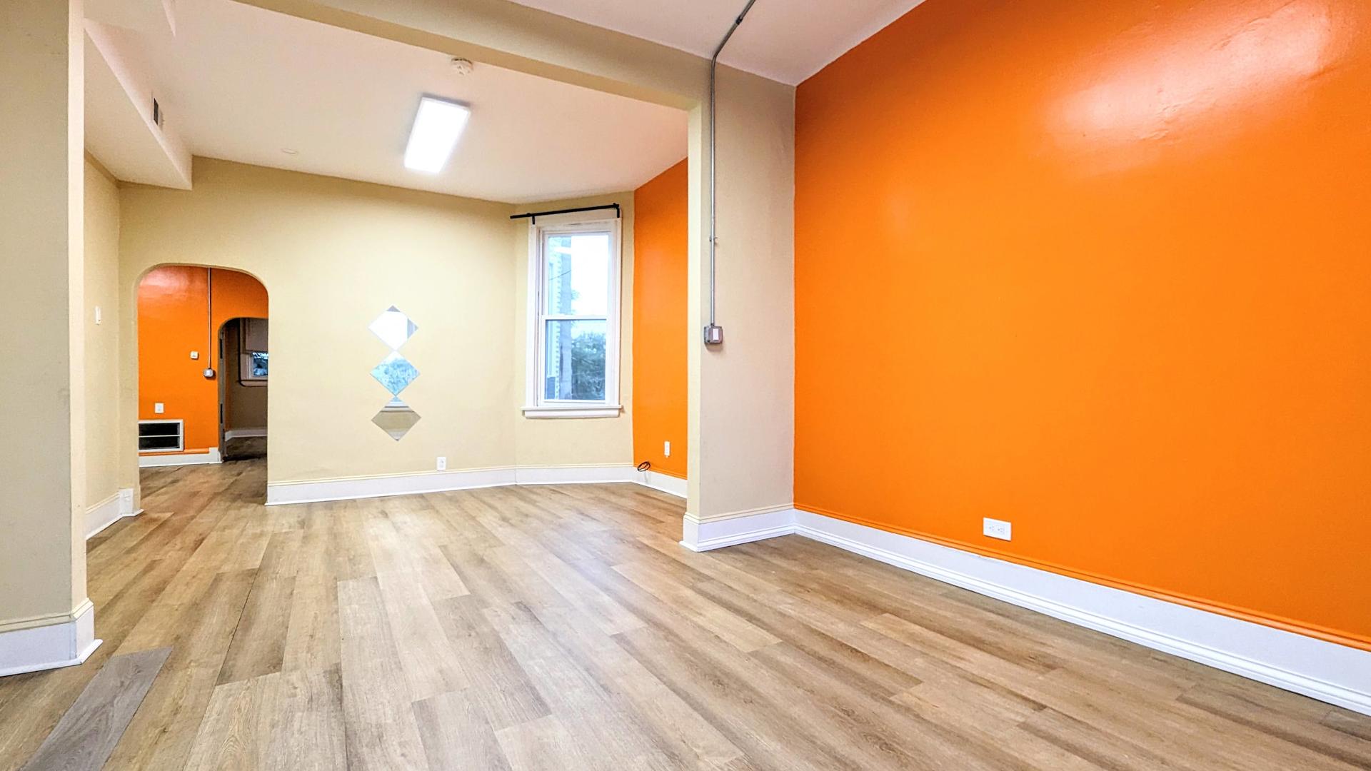 3822 W Congress Parkway