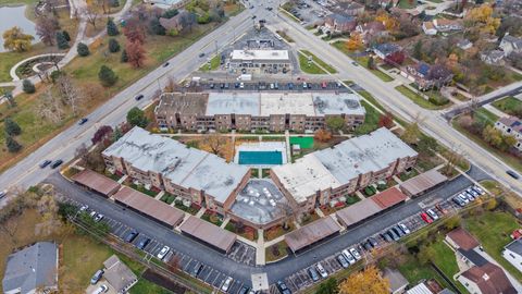 Tiny photo for 3615 E Central Road #101, Glenview, IL 60025 (MLS # 12519855)