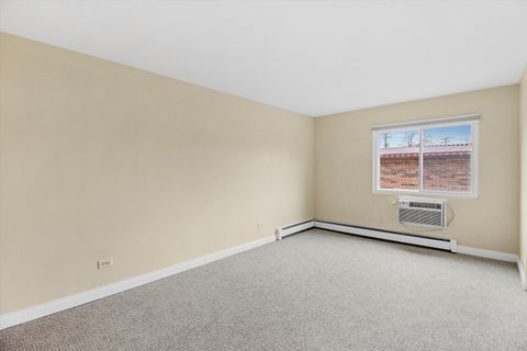 Tiny photo for 3615 E Central Road #101, Glenview, IL 60025 (MLS # 12519855)