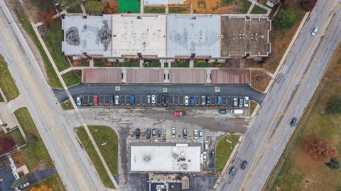 Tiny photo for 3615 E Central Road #101, Glenview, IL 60025 (MLS # 12519855)