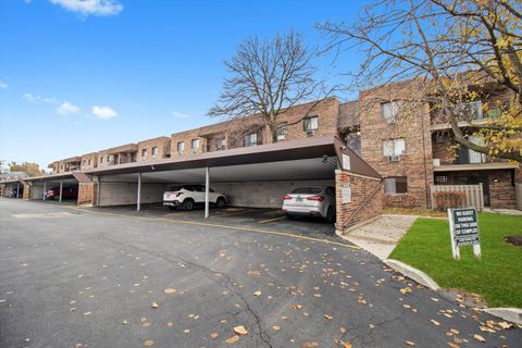 Tiny photo for 3615 E Central Road #101, Glenview, IL 60025 (MLS # 12519855)