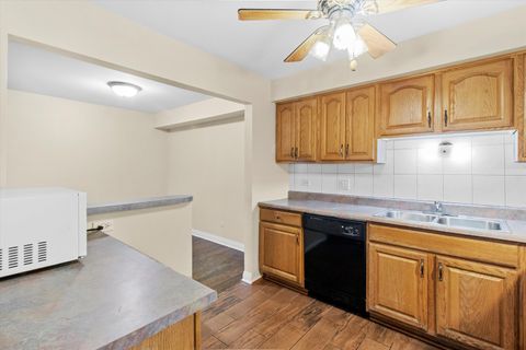 Tiny photo for 3615 E Central Road #101, Glenview, IL 60025 (MLS # 12519855)