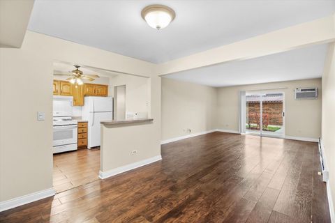 Tiny photo for 3615 E Central Road #101, Glenview, IL 60025 (MLS # 12519855)