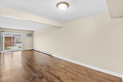 Tiny photo for 3615 E Central Road #101, Glenview, IL 60025 (MLS # 12519855)