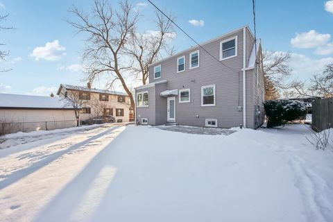 Tiny photo for 228 4th Street, Downers Grove, IL 60515 (MLS # 12555700)