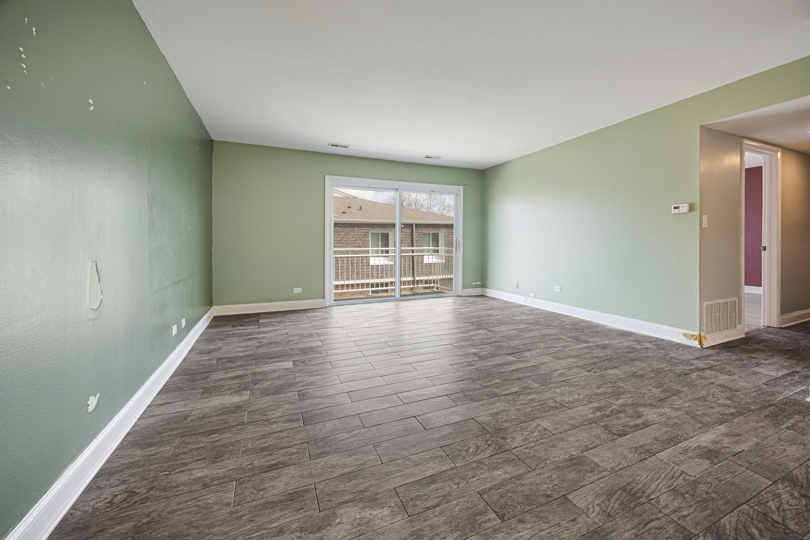 1900 Plum Grove Road 2C