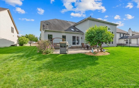 Tiny photo for North Aurora, IL 60542 (MLS # 12655331)