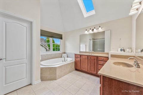 Tiny photo for North Aurora, IL 60542 (MLS # 12655331)