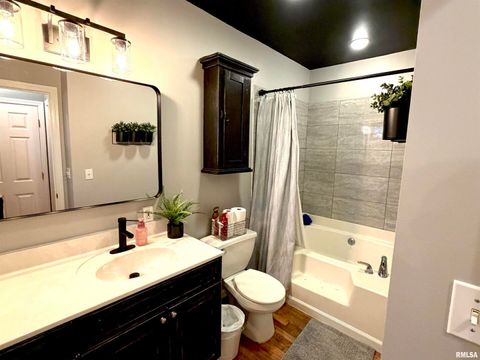 Tiny photo for 821 E 6TH Street, Centralia, IL 62801 (MLS # EB460808)