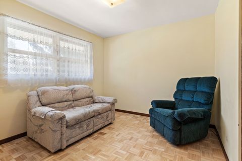 Tiny photo for 103 S Maple Lane, Prospect Heights, IL 60070 (MLS # 12540588)