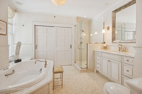 Tiny photo for 20 E Cedar Street #8B, Chicago, IL 60610 (MLS # 12431524)