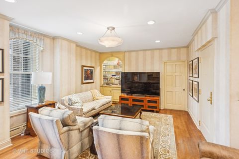 Tiny photo for 20 E Cedar Street #8B, Chicago, IL 60610 (MLS # 12431524)