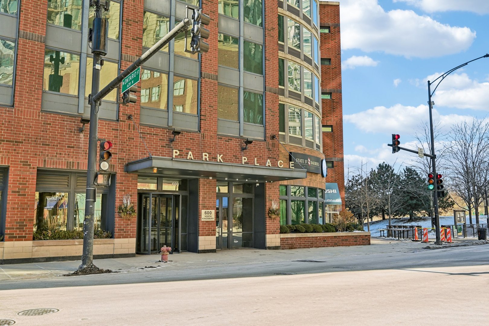 600 N KINGSBURY Avenue 506