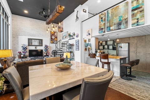 Tiny photo for 40 N TOWER Road #1E, Oak Brook, IL 60523 (MLS # 12754331)